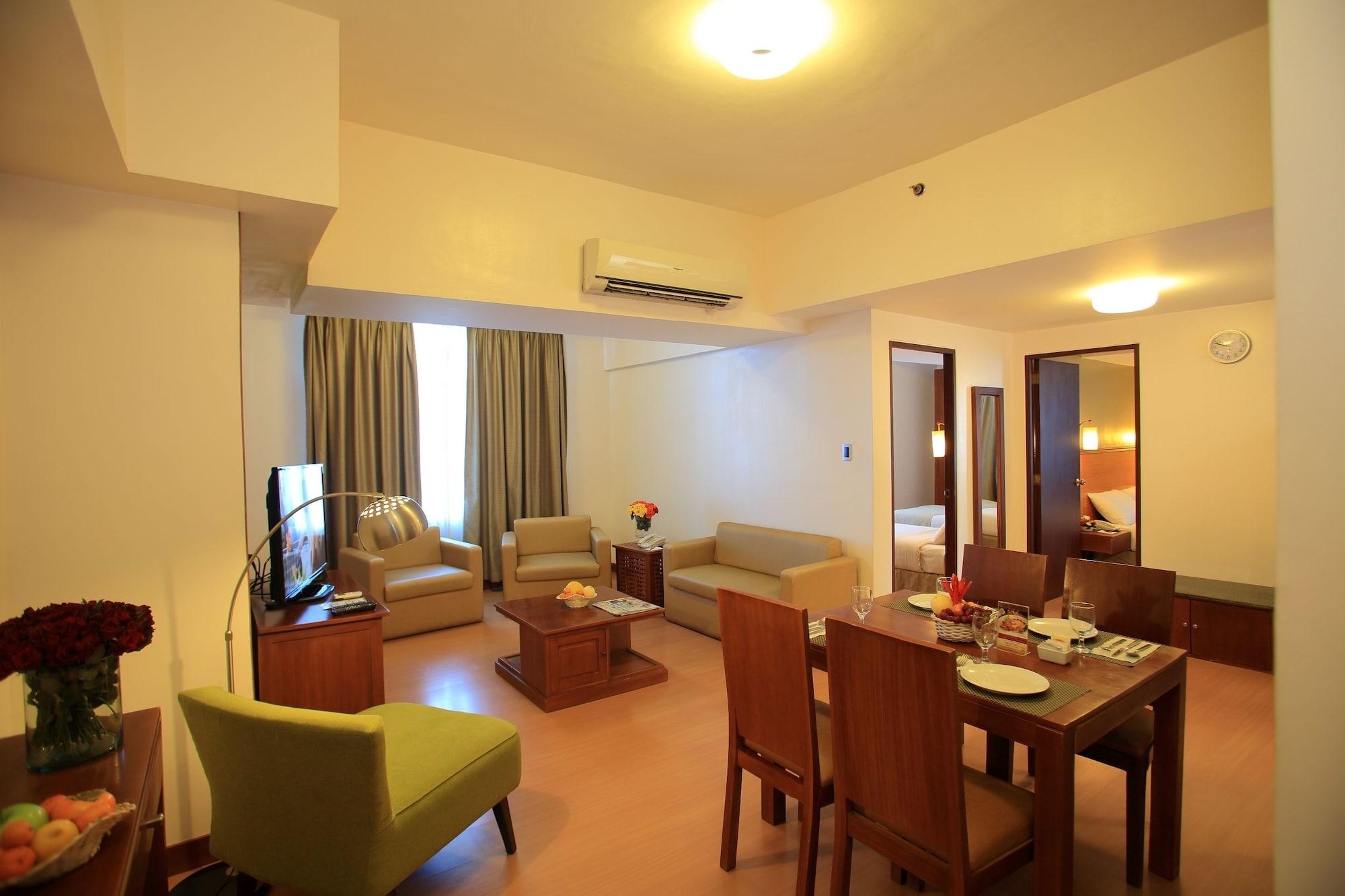 The Malayan Plaza Hotel Pasig City Exterior foto